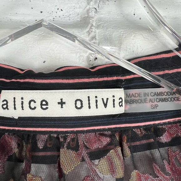 ALICE & OLIVIA Desiree Velvet Effect Blouse Textured Sheer Floral V-Neck - Picture 3 of 11